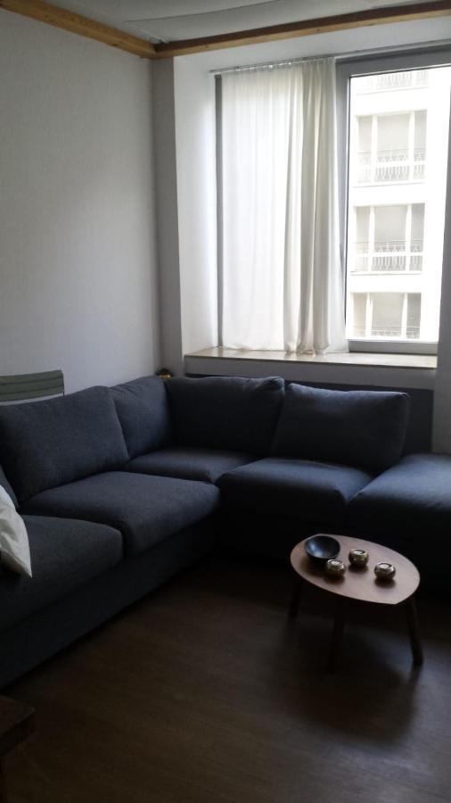 Apartment In Der Yogaschule Koln Bagian luar foto